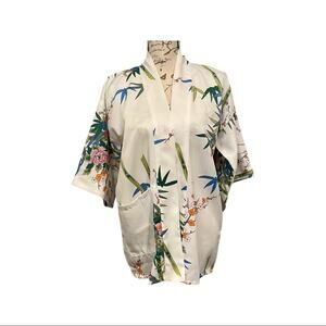 Vintage 70s Kimono Cardigan White Satin Japanese Open Floral Bamboo Print